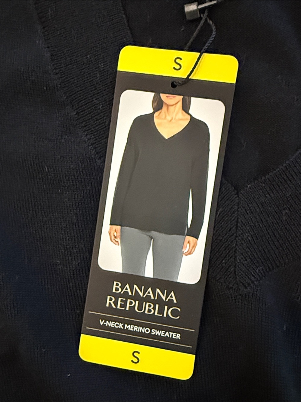 Banana Republic Women's Merino Wool Black V-Neck Sweater Small NWT - Picture 4 of 4